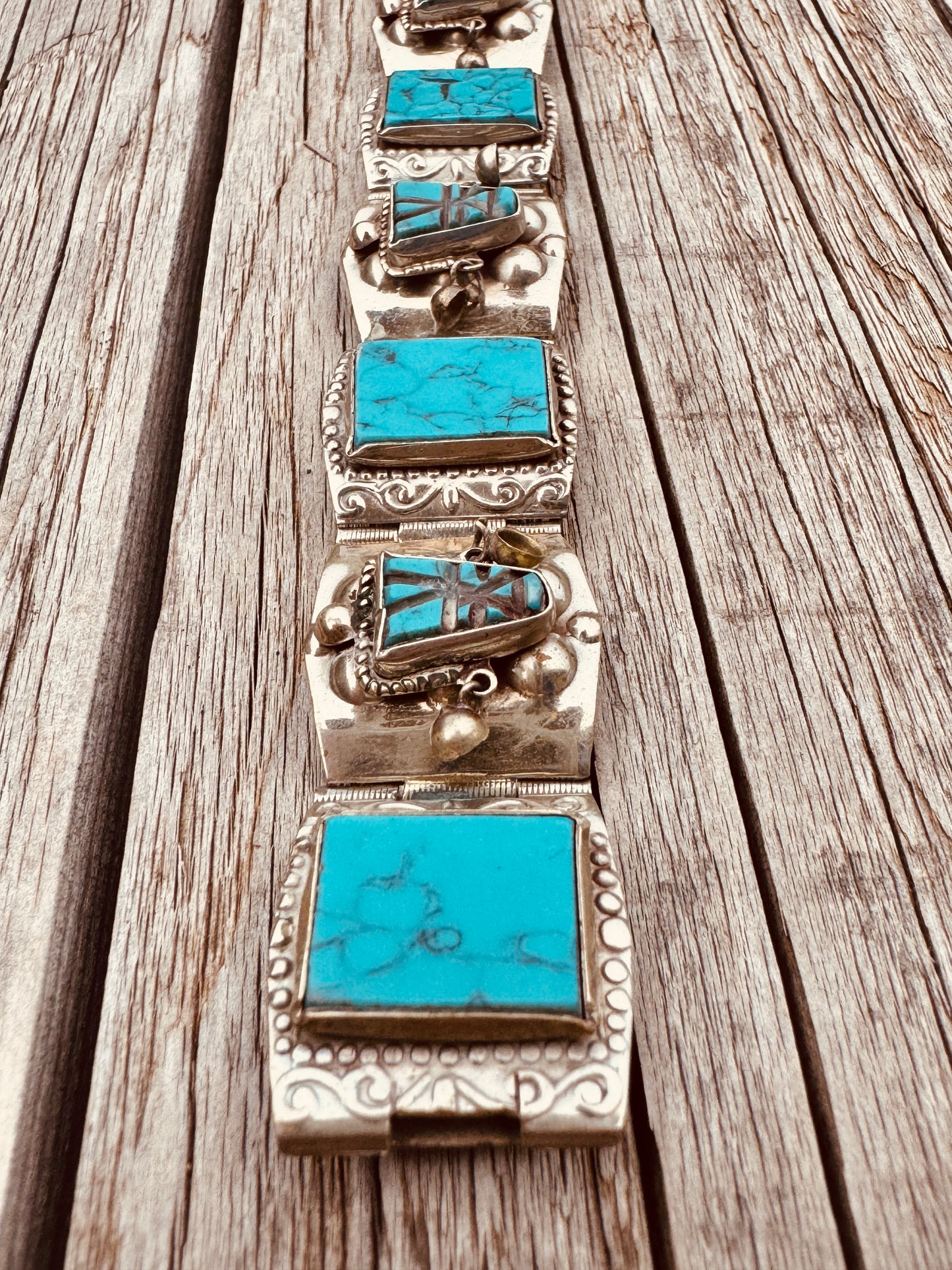 Vintage Sterling Silver Native Turquoise Bracelet