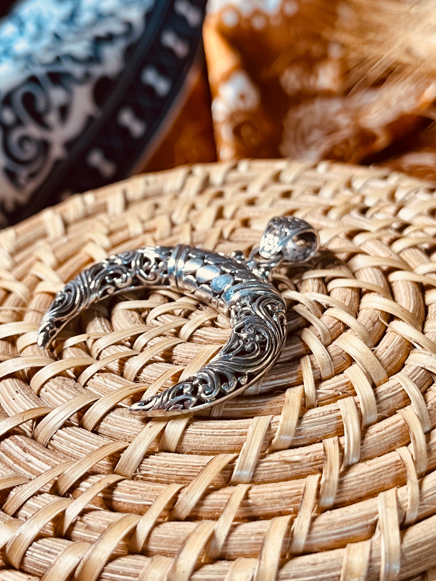 Sterling Horseshoe Pendant