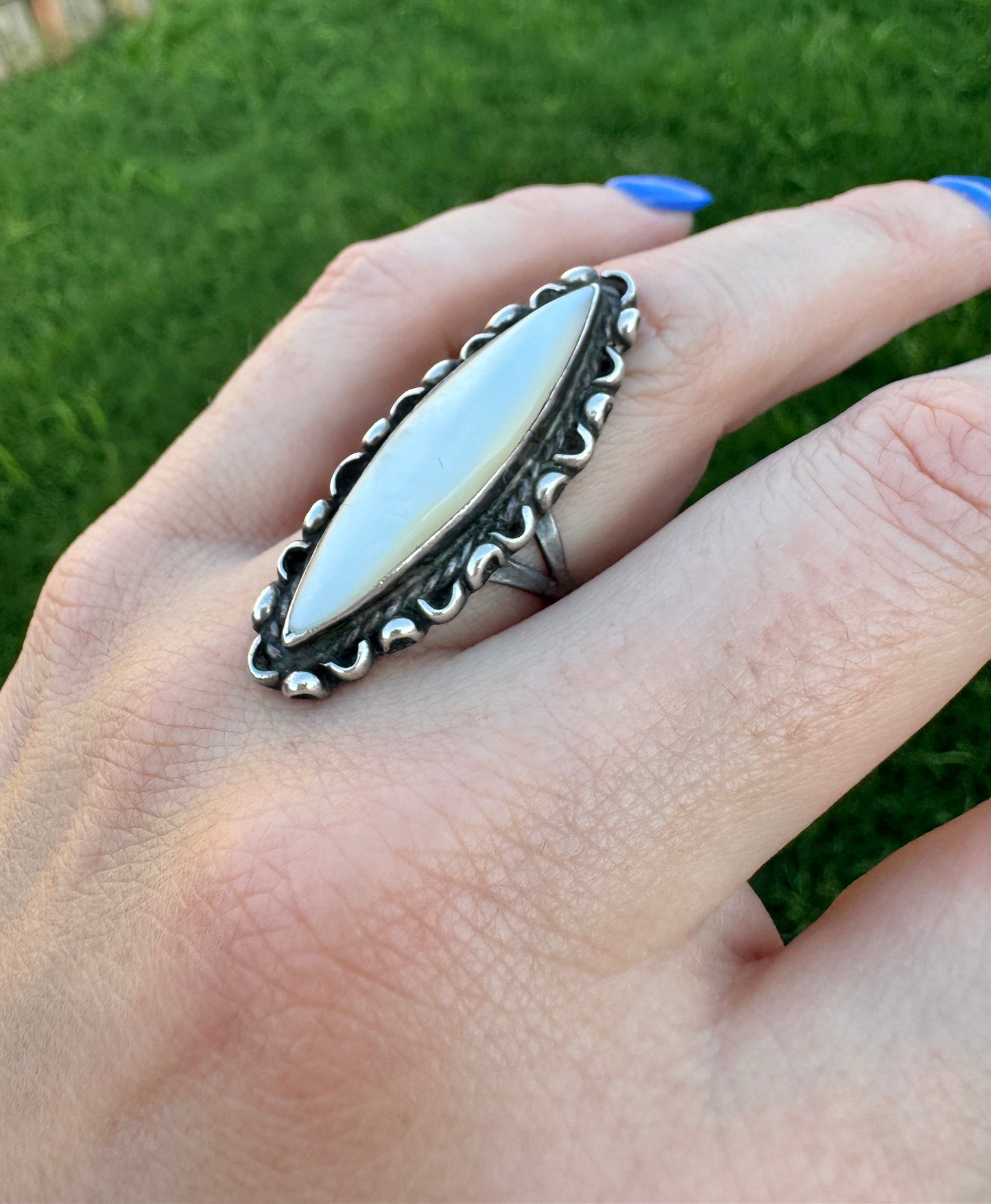 Vintage Sterling Silver Mother of Pearl Ring