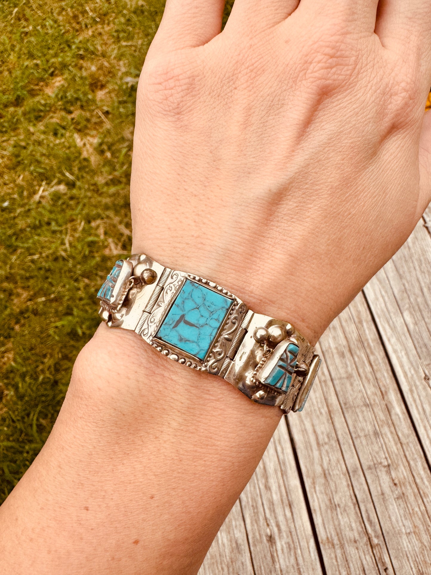 Vintage Sterling Silver Native Turquoise Bracelet