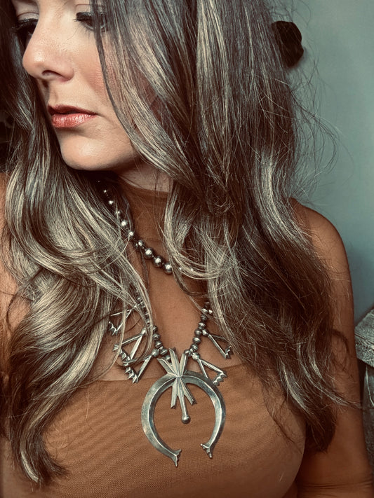 AMAZING Vintage Sterling Silver Heavy Genuine Navajo Squash Blossom