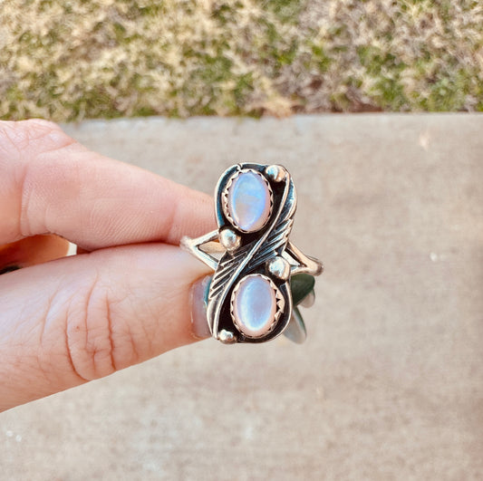 Sterling Silver Pink Mother of Pearl Ring