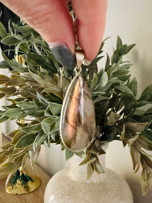 Sterling Agate Pendant