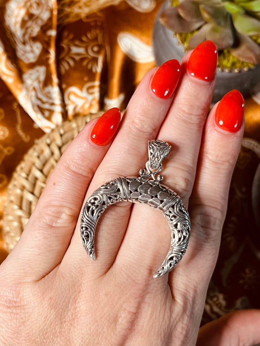 Sterling Horseshoe Pendant