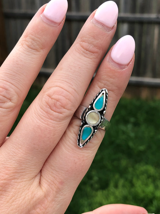 Vintage Sterling Mother of Pearl and Turquoise Ring