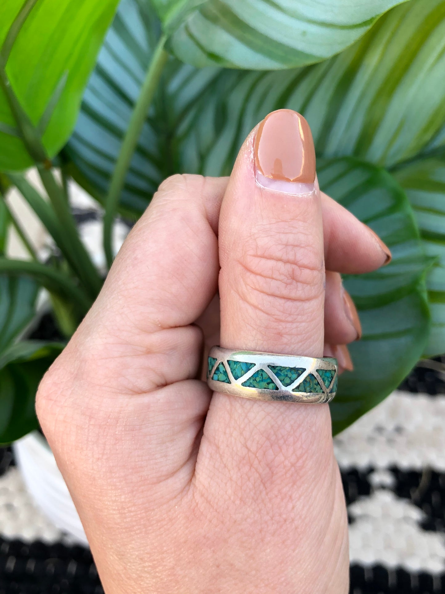 Vintage Sterling Silver Green Turquoise Chip Inlay Ring