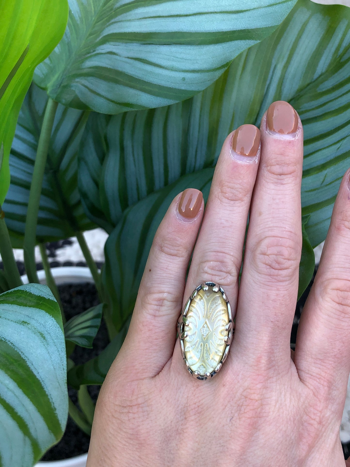 Vintage Sterling Silver Translucent Agate Ring
