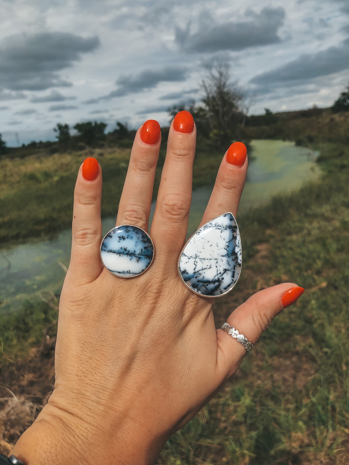 New Sterling Extra Large Dreamy Agate Adjustable Ring
