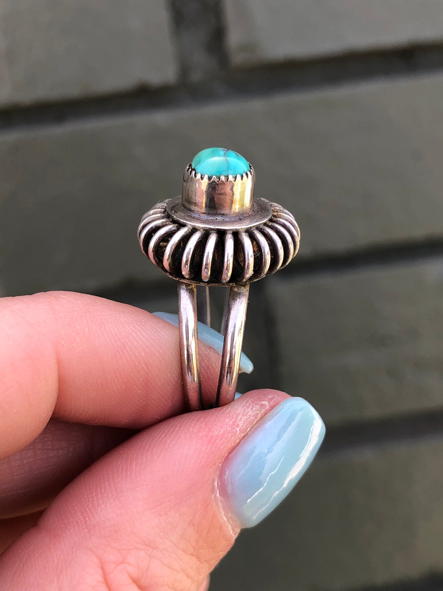 Old Pawn Vintage Sterling Silver Turquoise Screw Ring