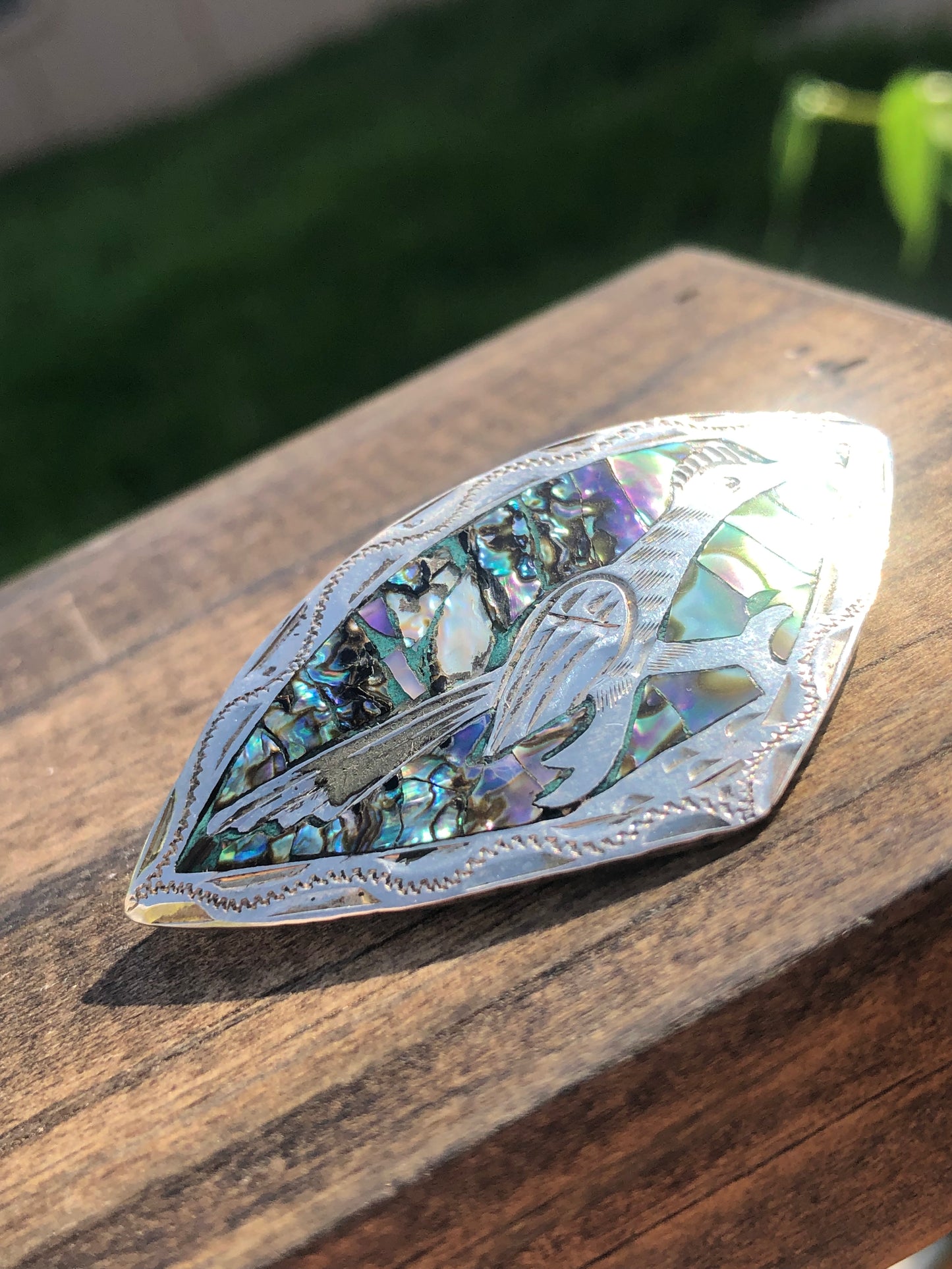 BEAUTIFUL Vintage Sterling Silver Road Runner Abalone Shell Inlay Bolo Signed