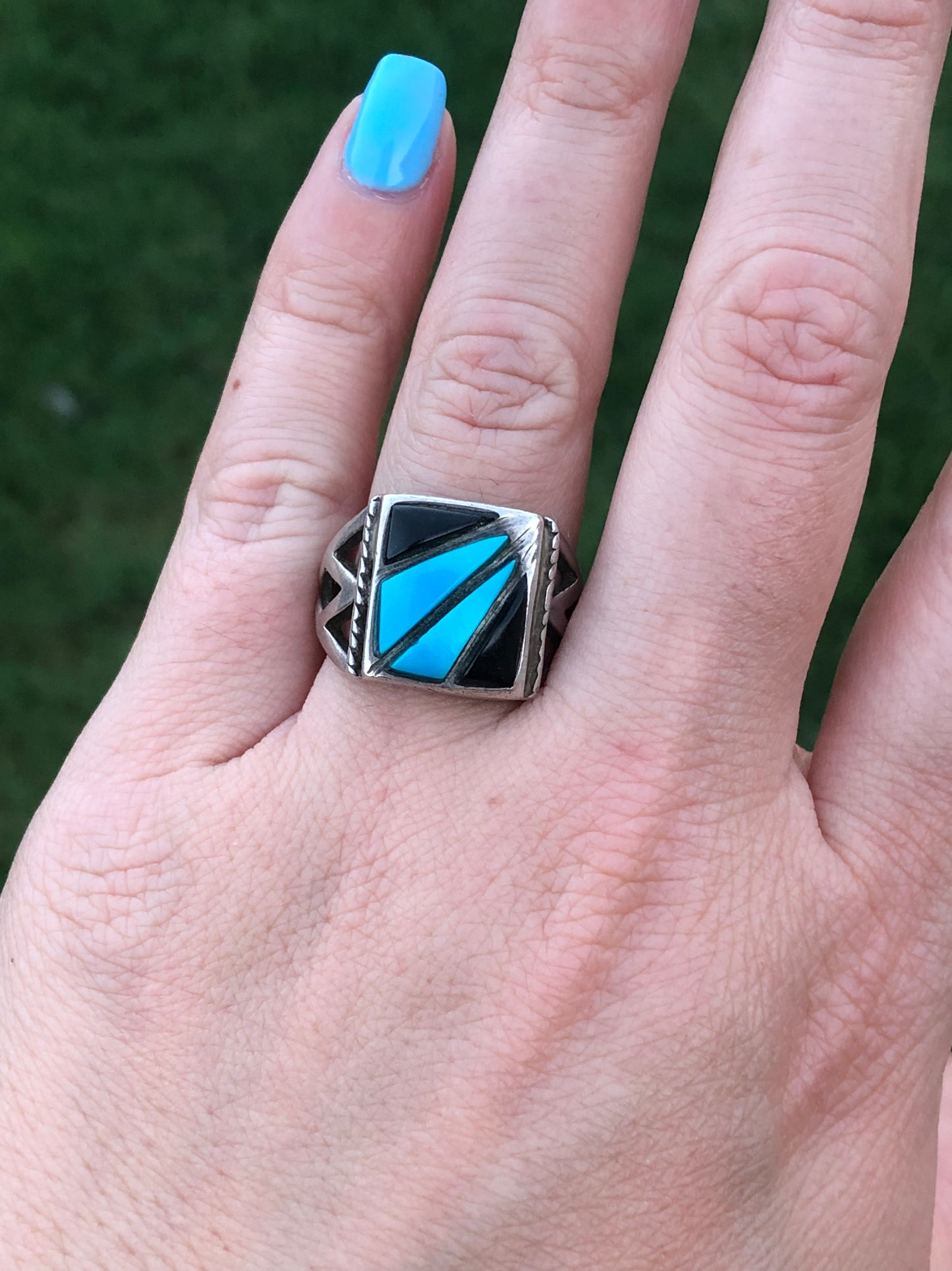 Vintage Sterling Native American Turquoise Bear Claw Ring