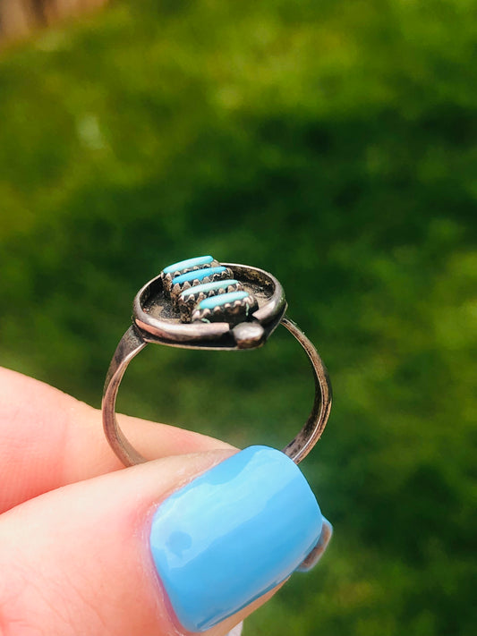 Old Pawn Vintage Sterling Silver Turquoise Zuni Ring