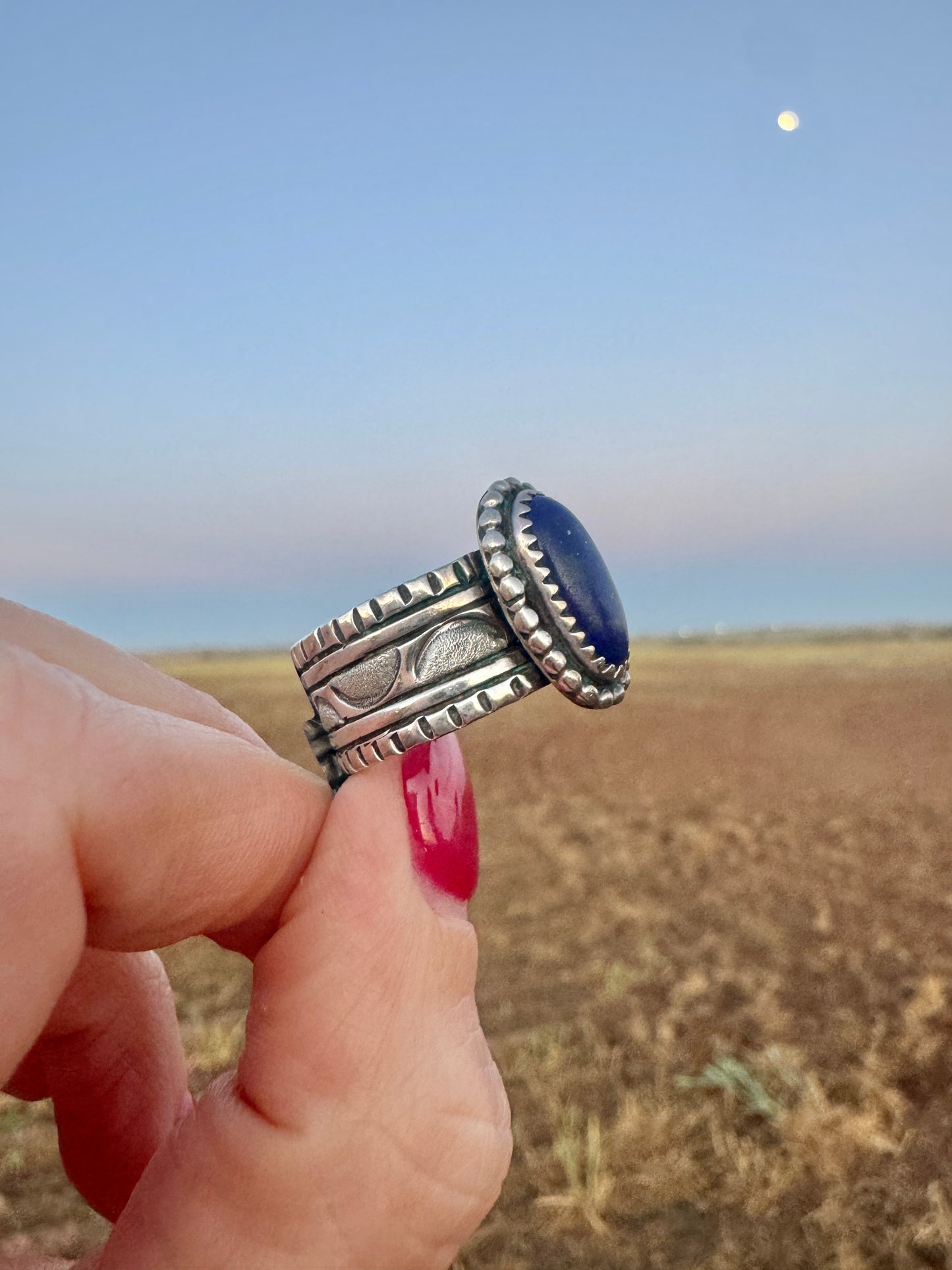 Vintage Sterling Silver Blue Lapis Ring