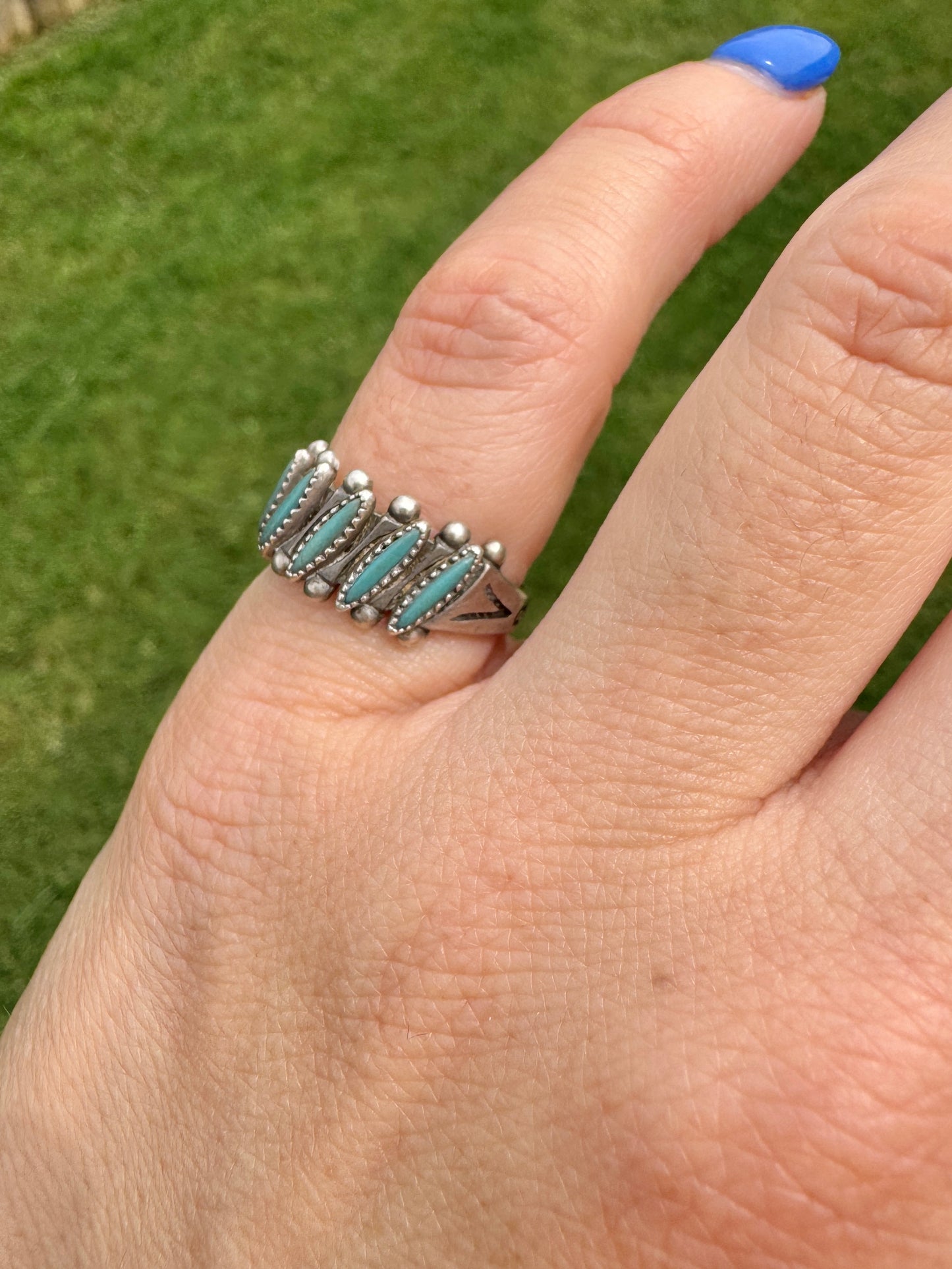 Vintage Sterling Zuni Turquoise Ring
