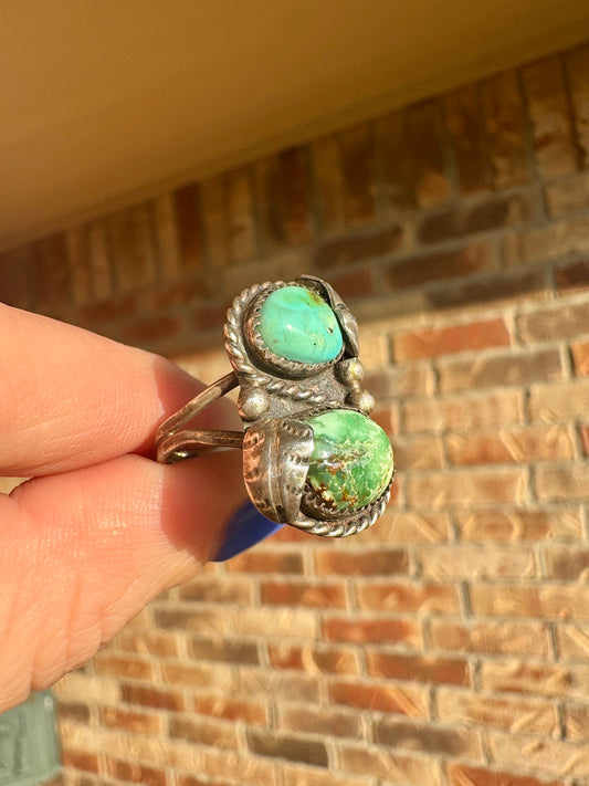 Vintage Sterling Silver Turquoise Ring