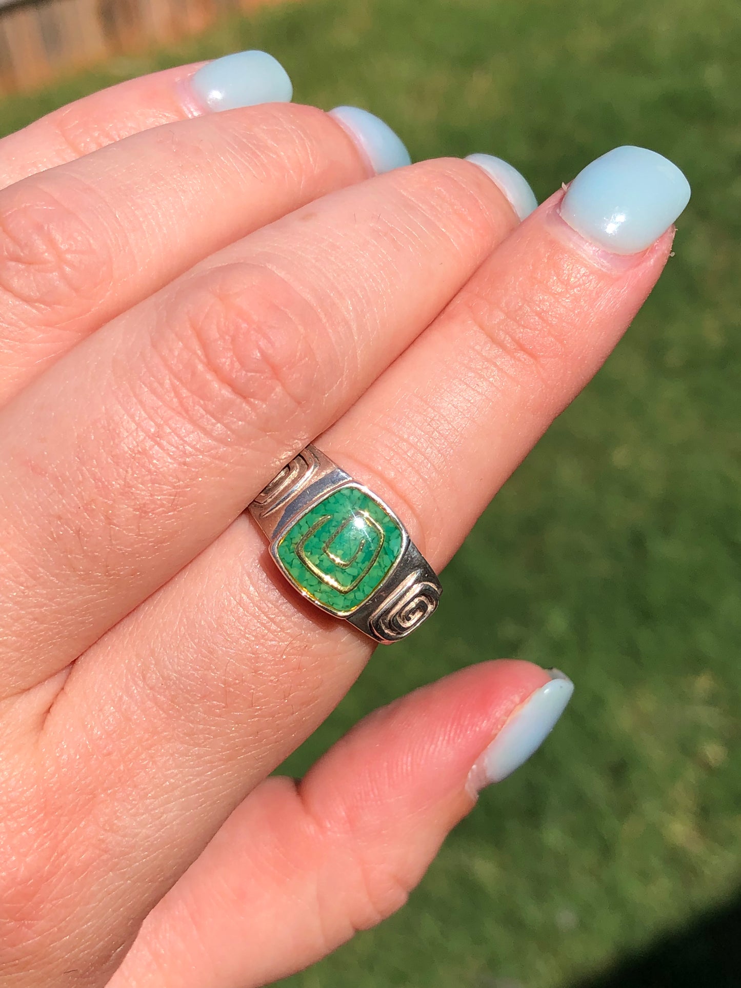 Vintage Sterling Silver Signed Green Inlay Ring