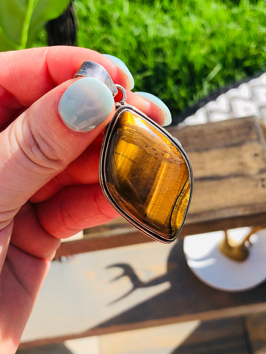 Sterling Silver Tigers Eye Pendant